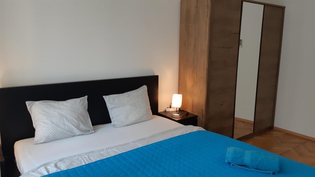 T8 Apartment Balatonfüred Екстериор снимка