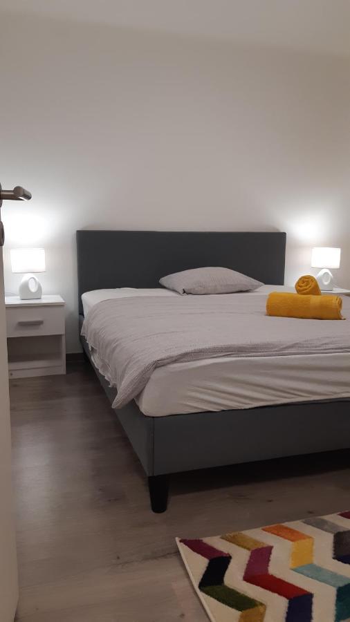 T8 Apartment Balatonfüred Екстериор снимка