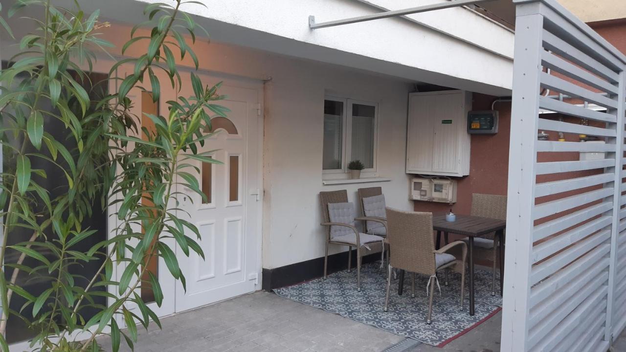 T8 Apartment Balatonfüred Екстериор снимка