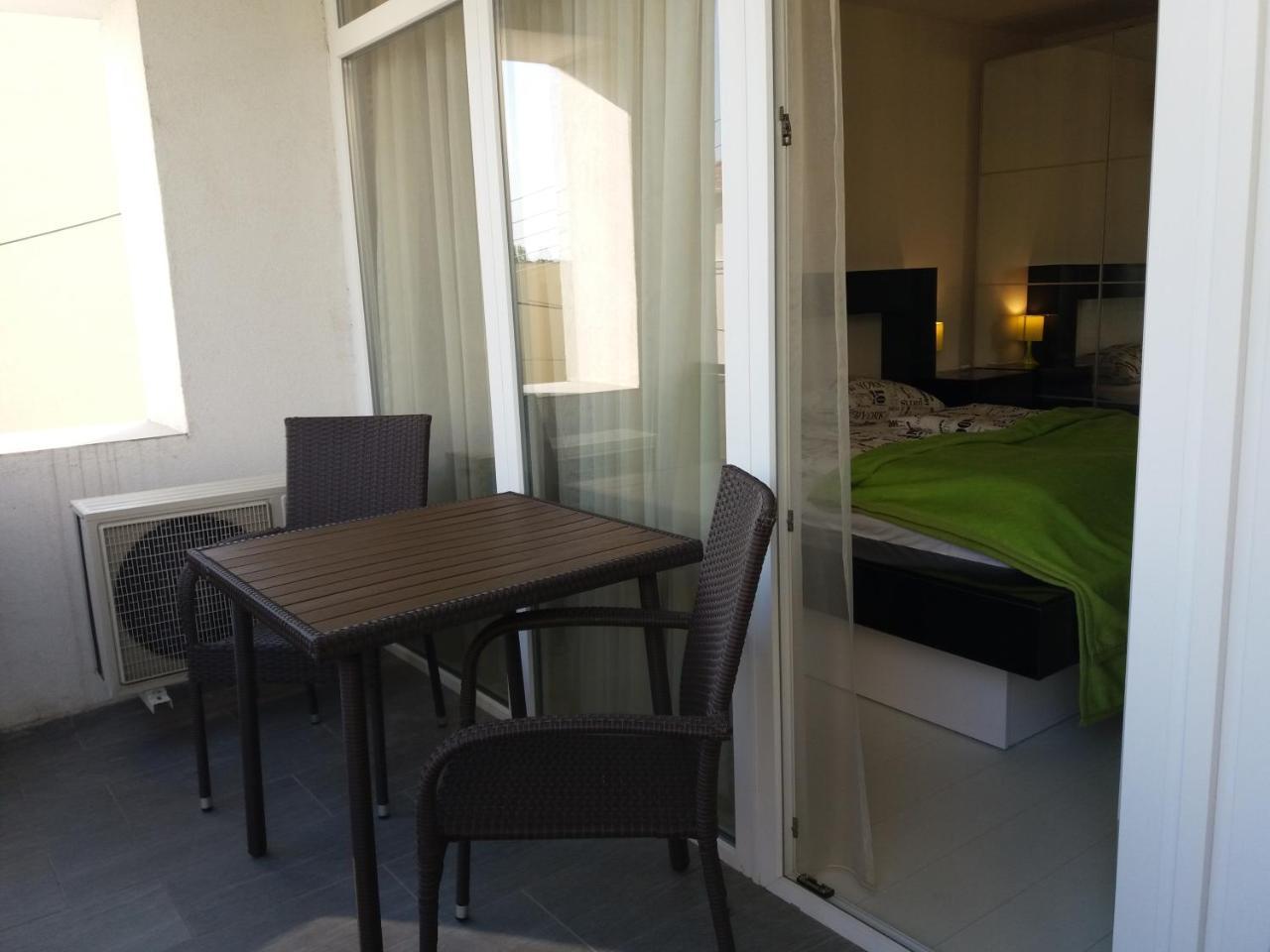 T8 Apartment Balatonfüred Екстериор снимка